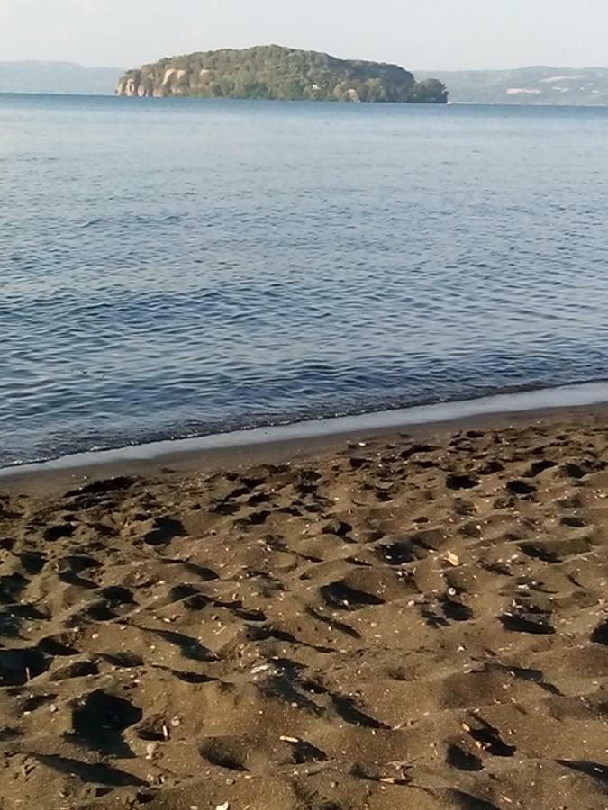 Appartamento A Marta Nel Lago Di Bolsena Экстерьер фото